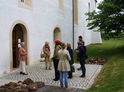 Empfang an der Loebnitzer Kirche